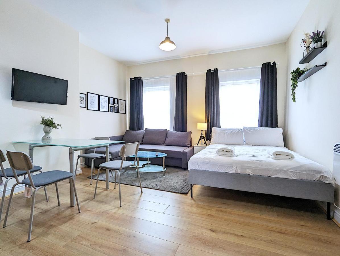 Lovely Studio In Anfield Near Centre Free Parking Liverpool Eksteriør billede