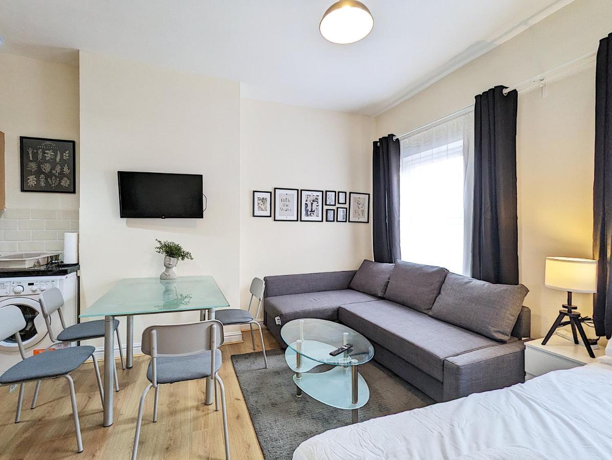 Lovely Studio In Anfield Near Centre Free Parking Liverpool Eksteriør billede